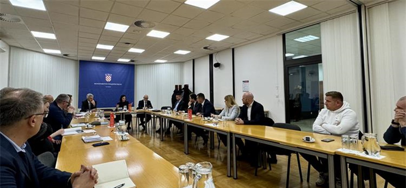 Ministrica Vučković s predstavnicima trgovačkih lanaca o plasmanu svježeg svinjskog mesa